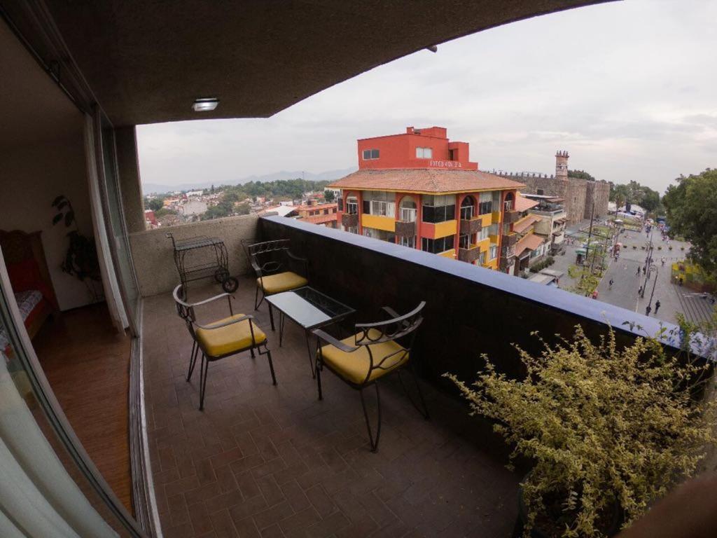 Suites Las Plazas Cuernavaca Exterior foto