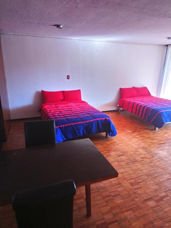 Suites Las Plazas Cuernavaca Quarto foto